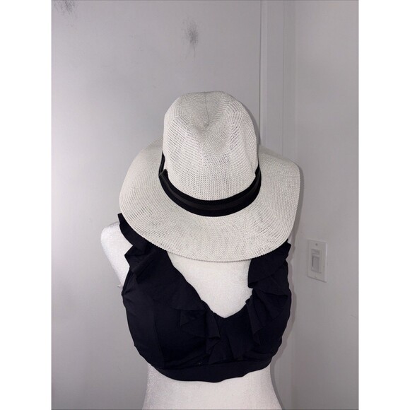 Vince Camuto Adjustable Off white Hat With Black Band Brand New Stylish - Picture 1 of 9